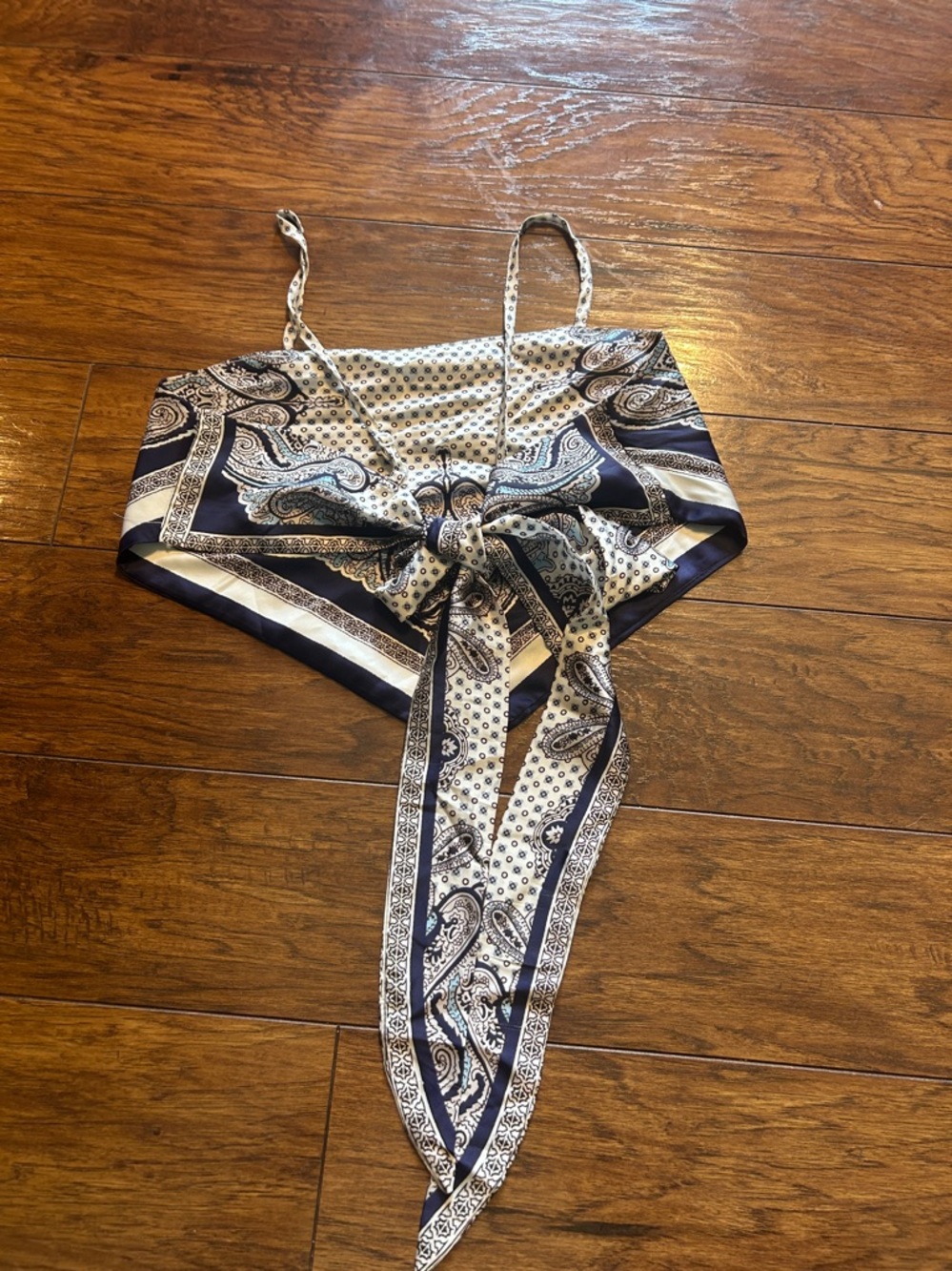 Paisley Print Hanky Hem Cami Top tie back  size small - Picture 4 of 7